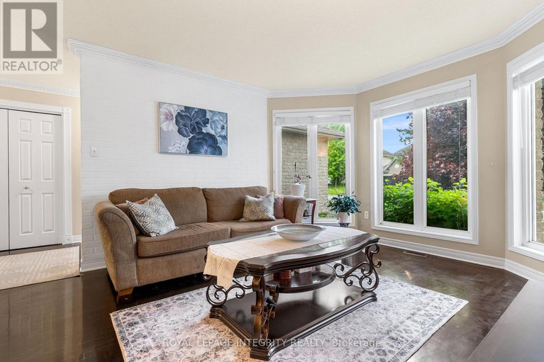 28592977/157-louise-street/town-of-rockland/clarence-rockland/ontario/K4K1R7_7