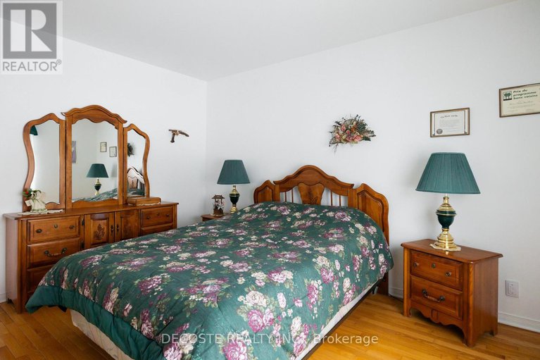 29406829/35-sandfield-avenue-n/alexandria/north-glengarry/ontario/K0C1A0_13