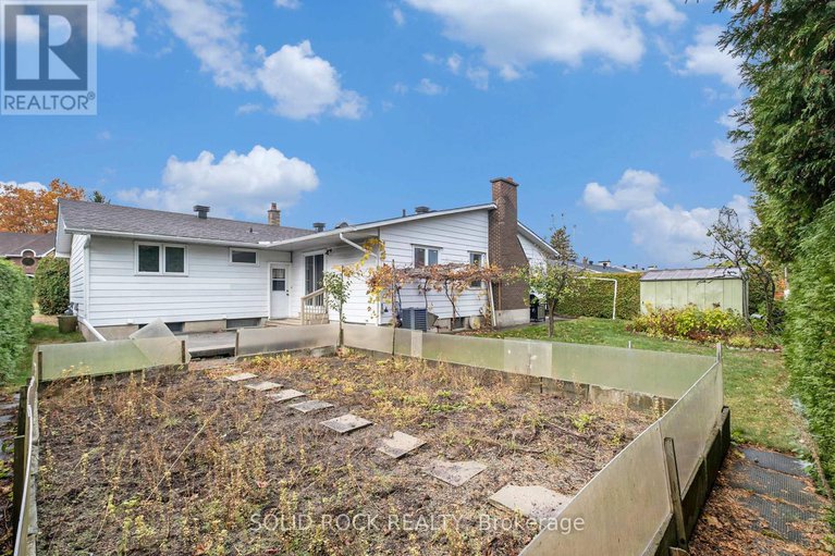 29029576/7-conover-street/manordale/ottawa/ontario/K2G0Z2_29