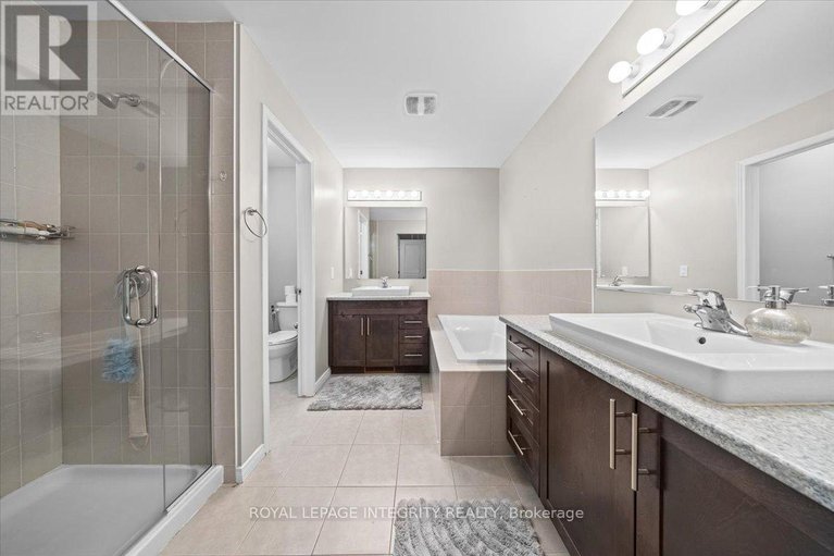 28631882/14-hackney-private/emerald-meadowstrailwest/ottawa/ontario/K2V0K8_20