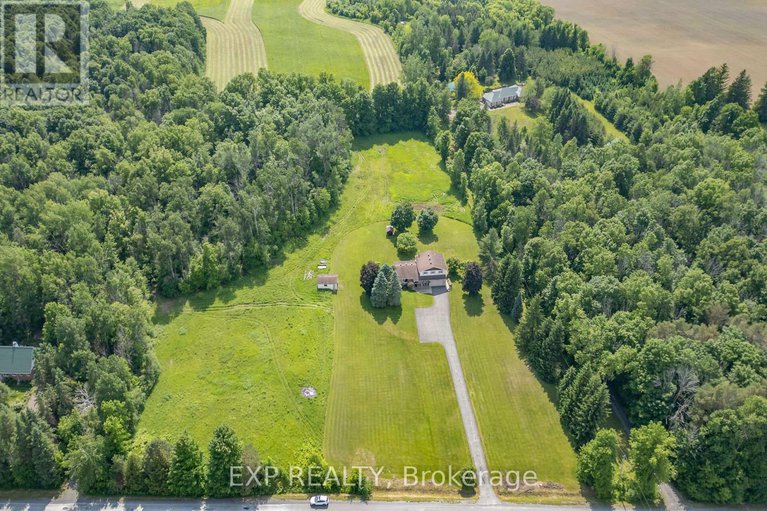 28484309/1376-macdonald-road/russell-twp/russell/ontario/K4R0K1_43