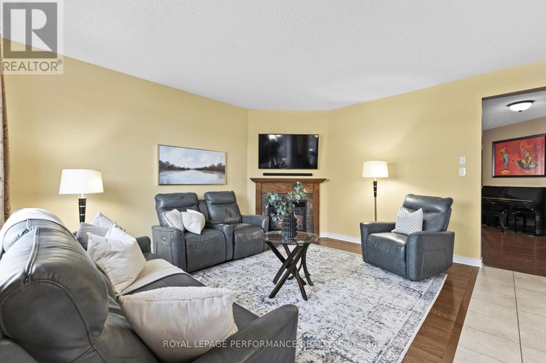 28618074/372-antigonish-avenue/springridgeeast-village/ottawa/ontario/K4A0T9_9