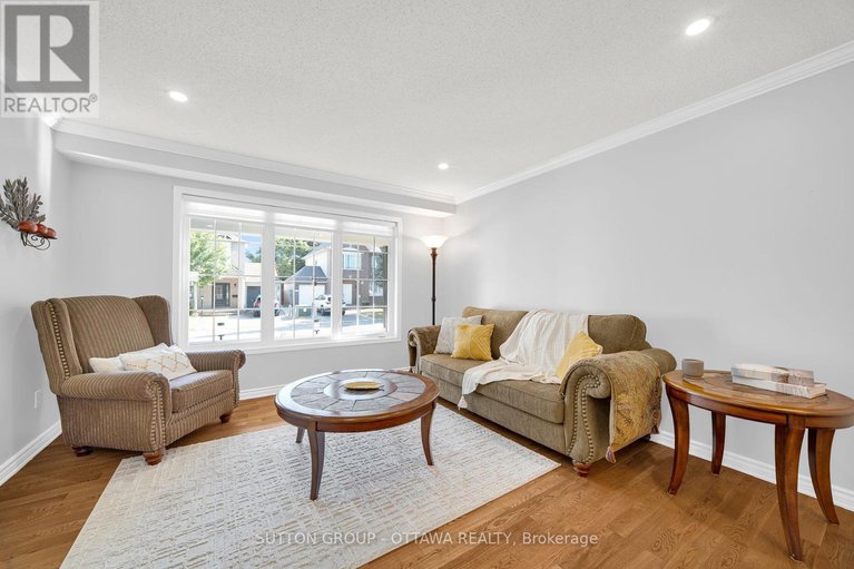 28741722/11-baypointe-crescent/barrhaven-east/ottawa/ontario/K2G6T8_2