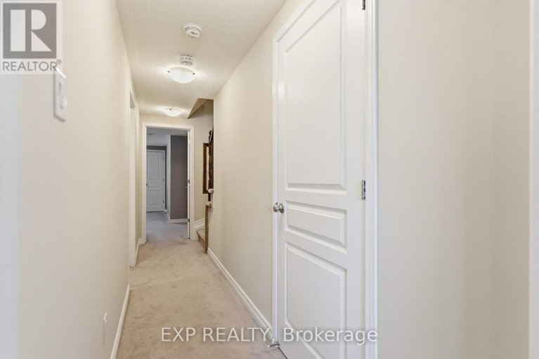 29479241/81-634-danaca-private/carson-meadows/ottawa/ontario/K1K2V7_23