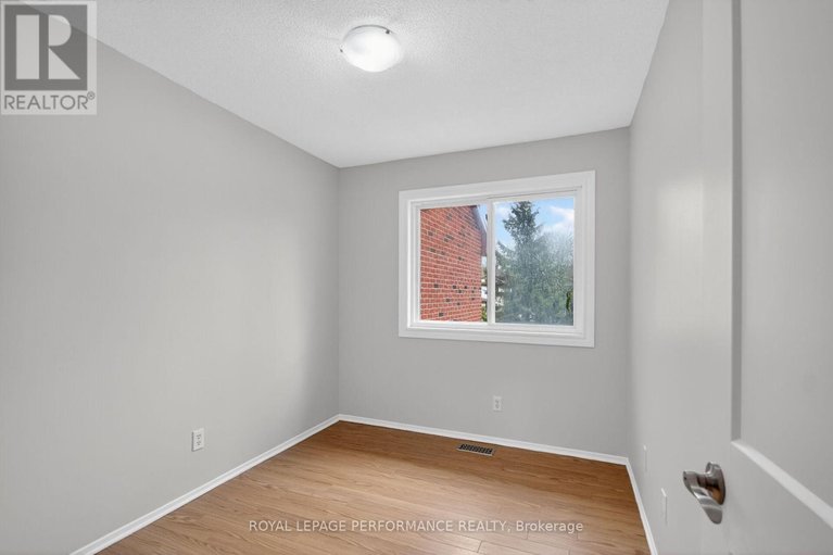 29684609/34-dignard-street/embrun/russell/ontario/K0A1W1_30