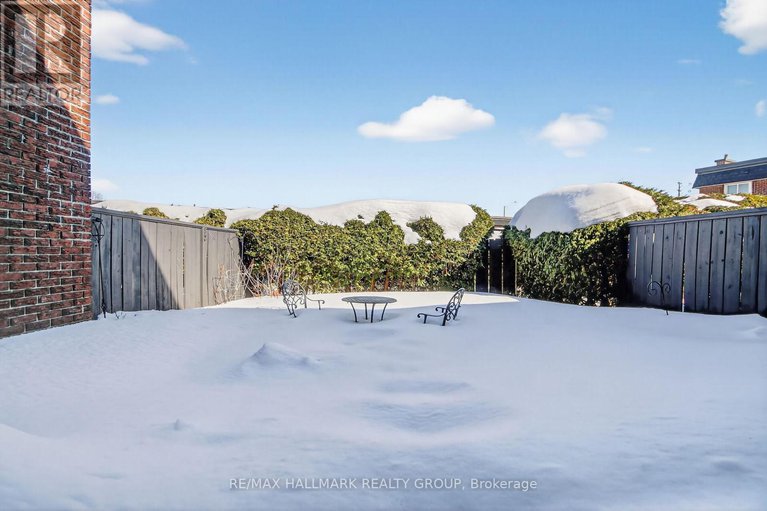 29430893/23-1821-walkley-road/urbandale-acres/ottawa/ontario/K1H6X9_26