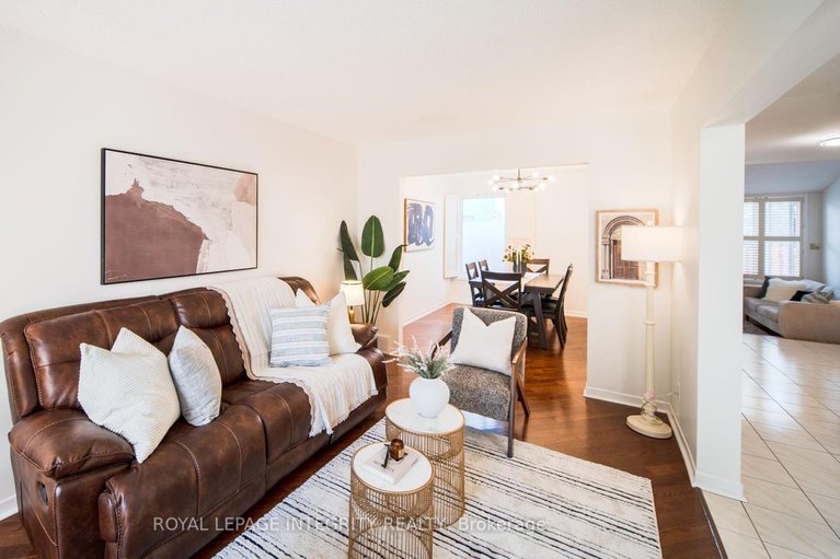28908572/1266-famlit-court/beacon-hill-south/ottawa/ontario/K1J9A2_8