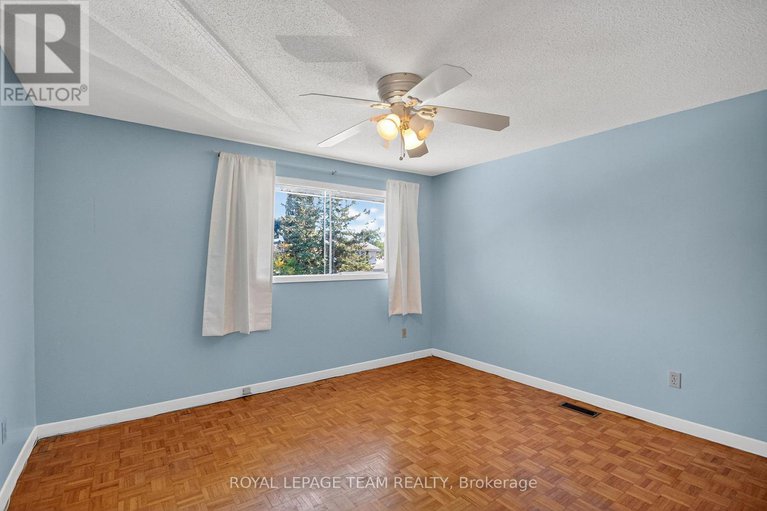 28941535/1264-morrison-drive/redwood-park/ottawa/ontario/K2H7L5_27