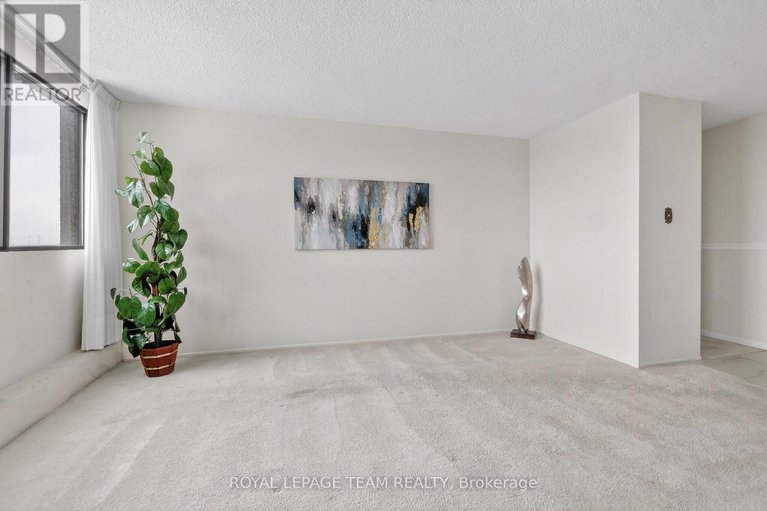 29486298/708-1285-cahill-drive/south-keys/ottawa/ontario/K1V9A7_6