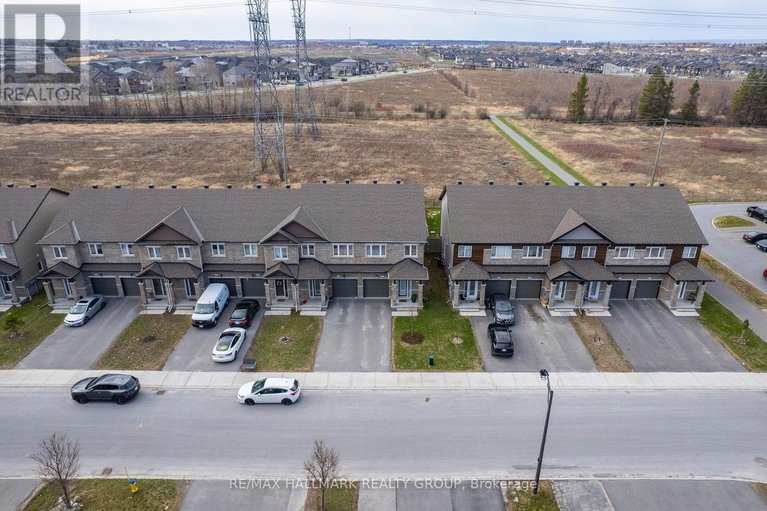 29648868/278-livery-street/emerald-meadowstrailwest/ottawa/ontario/K2V0S1_2