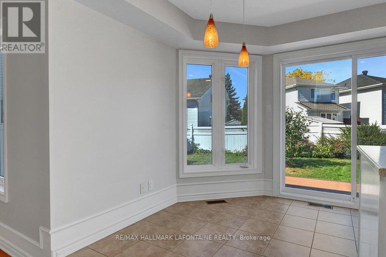 29223644/919-scala-avenue/notting-hillsummerside/ottawa/ontario/K4A4M7_15