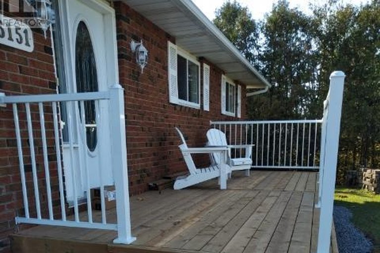 29530711/6151-malakoff-road/rideau-twp-south-to-roger-stevens-drive/ottawa/ontario/K0A2Z0_2