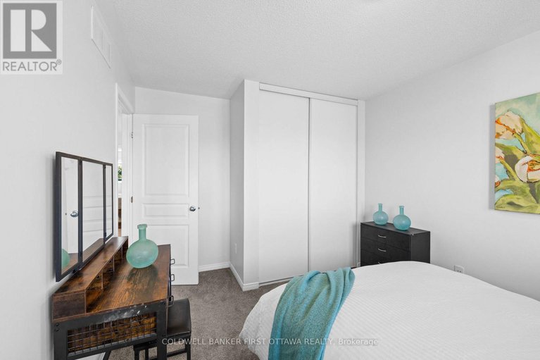 28900707/638-pepperville-crescent/emerald-meadowstrailwest/ottawa/ontario/K2M0E8_28