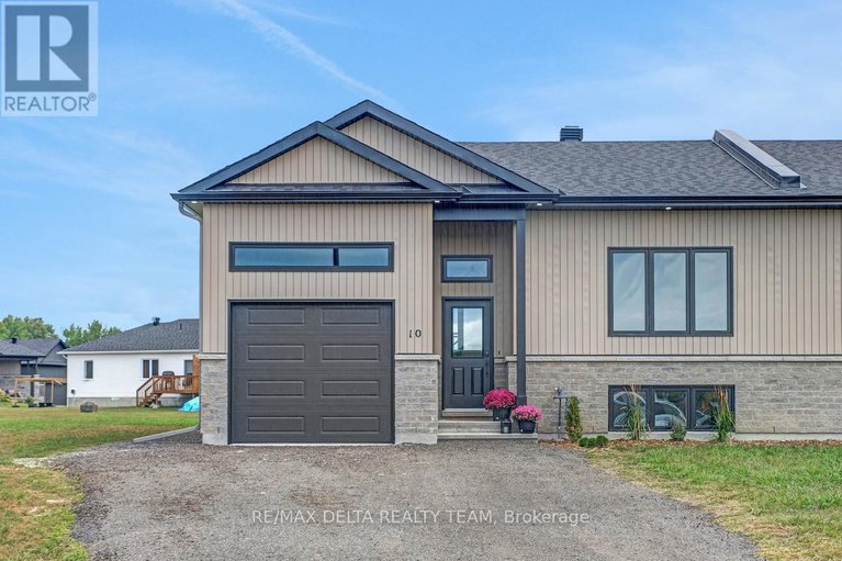 28790406/10-vicky-court/clarencerockland-twp/clarence-rockland/ontario/K0A2A0_1
