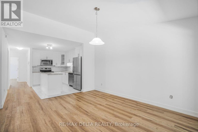 28245607/406-99-st-moritz-terrace/embrun/russell/ontario/K0A1W0_11