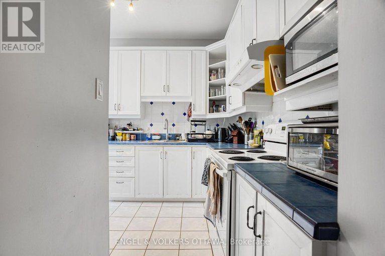 29686095/293-somerset-street-e/sandy-hill/ottawa/ontario/K1N6V9_5