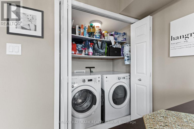 29431775/358-galston-private/mer-bleuebradley-estatesanderson-park/ottawa/ontario/K1W0G3_19