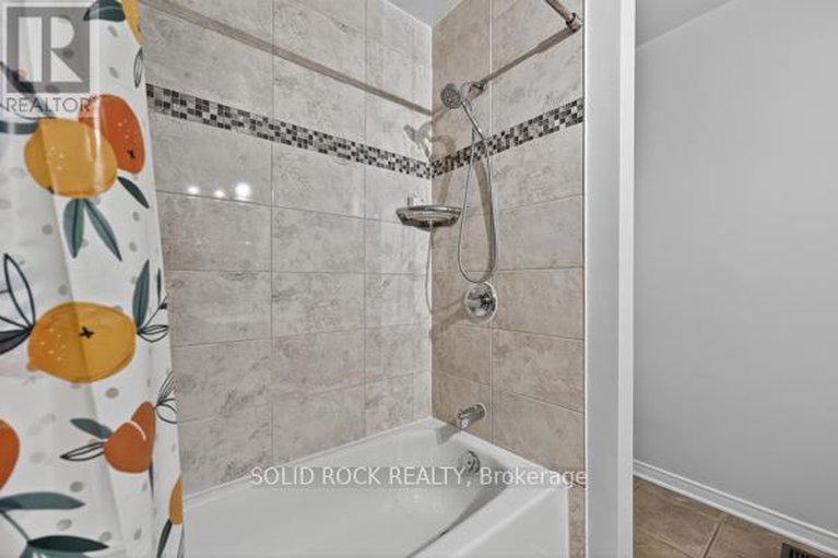 29078373/23-oriska-way-n/longfields/ottawa/ontario/K2J4N7_30