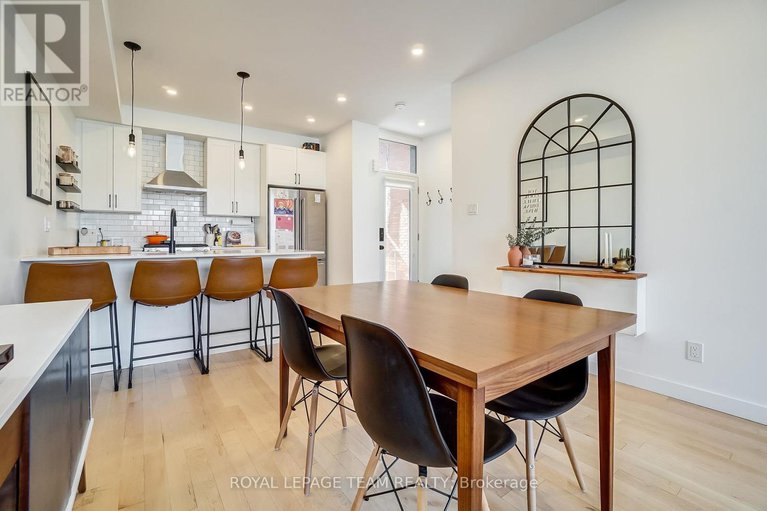 28594051/125-carruthers-avenue/mechanicsville/ottawa/ontario/K1Y1N4_12