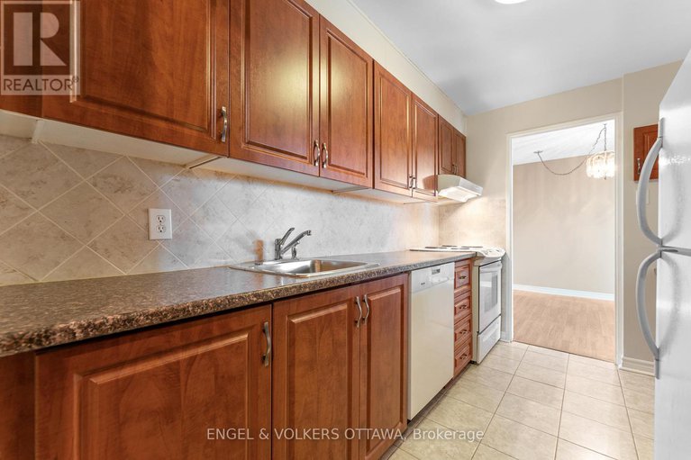 29231075/704-1025-richmond-road/woodroffe/ottawa/ontario/K2B8G8_12