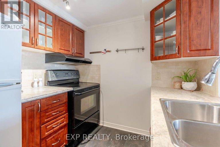 28629661/211-202-hinchey-avenue/mechanicsville/ottawa/ontario/K1Y1L7_6