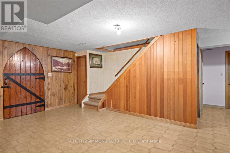 29009459/1538-claymor-avenue/carleton-heights/ottawa/ontario/K2C1T1_44