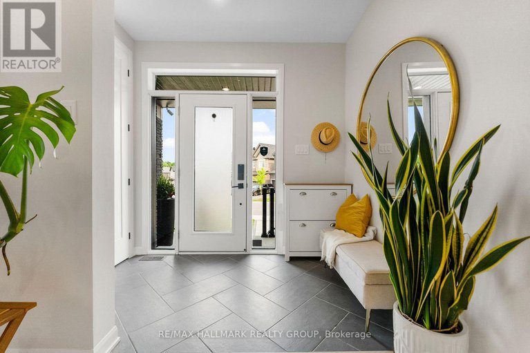 28419525/350-cloyne-crescent/half-moon-bay/ottawa/ontario/K2J6W4_5