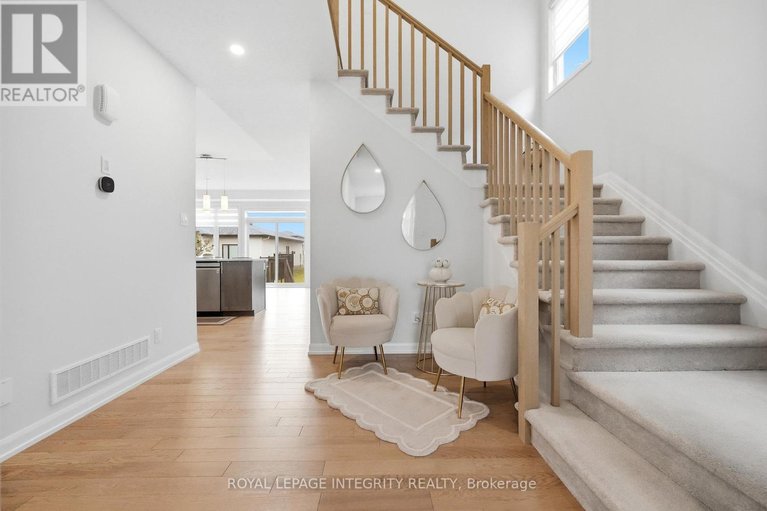 29613574/441-sterling-avenue/clarencerockland-twp/clarence-rockland/ontario/K4K0M5_6