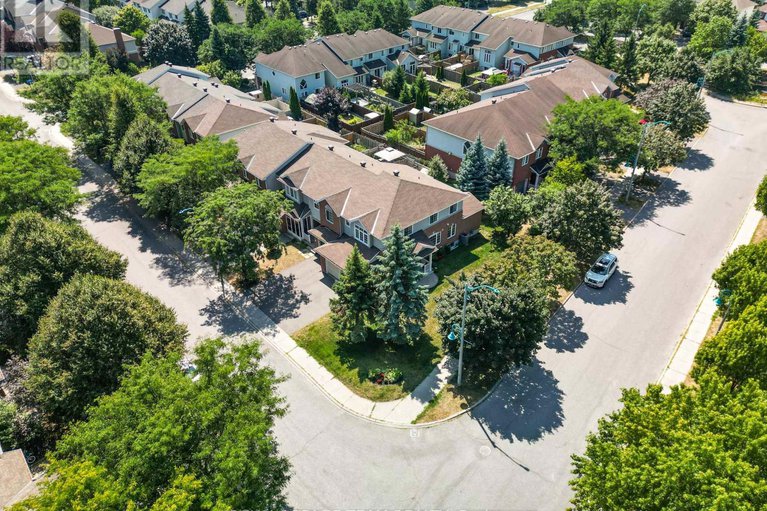28726721/46-kettleby-street/beaverbrook/ottawa/ontario/K2K3C4_6