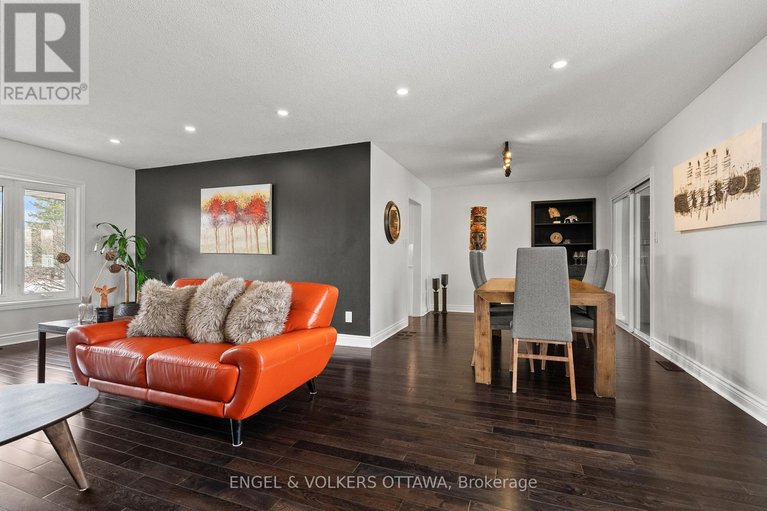 29577442/4624-albion-road/riverside-south/ottawa/ontario/K1X1A5_10