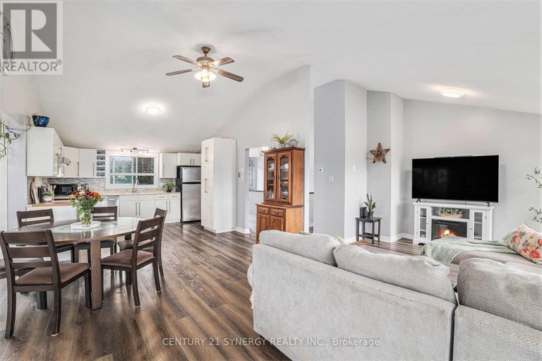 28833808/210-jodi-lane/drummondnorth-elmsley-north-elmsley-twp/drummondnorth-elmsley/ontario/K7H3C7_11