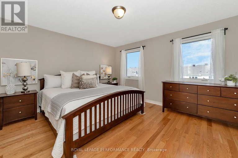 28871185/16-sweetbay-circle/stittsville-north/ottawa/ontario/K2S0W8_13
