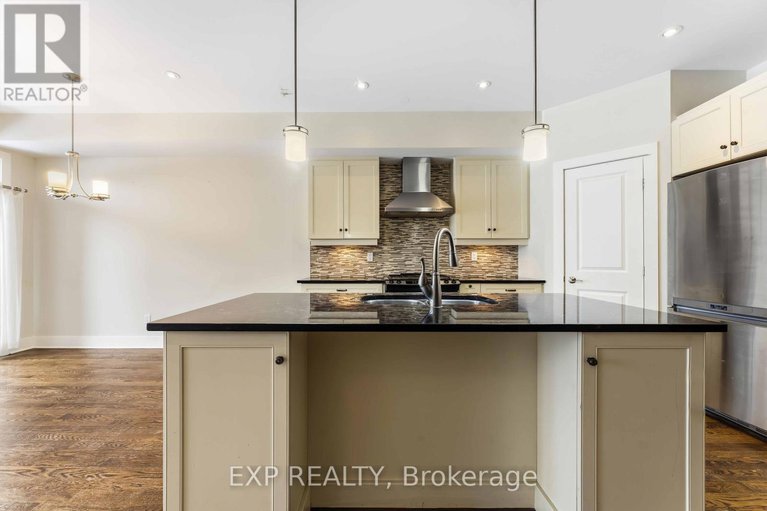 29386734/152-rivington-street/carp/ottawa/ontario/K0A1L0_6