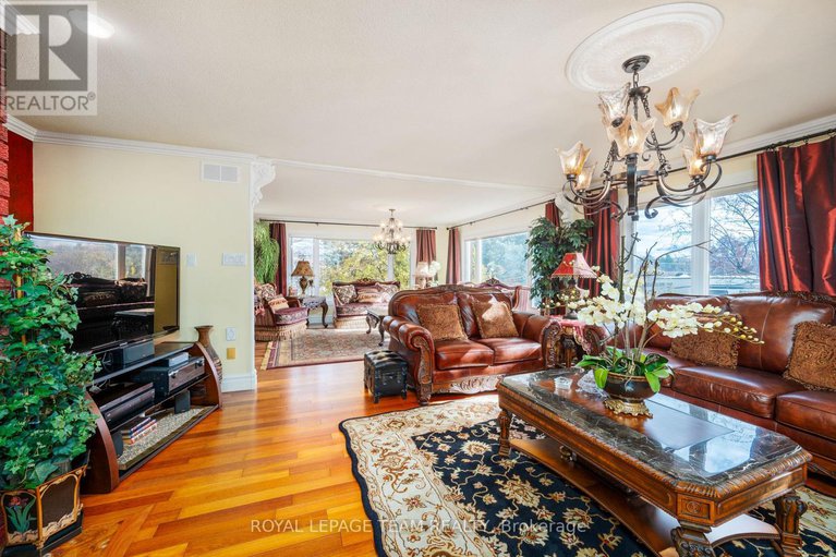 28209291/1100-moffatt-drive/cumberland-ridge/ottawa/ontario/K4C1B7_13