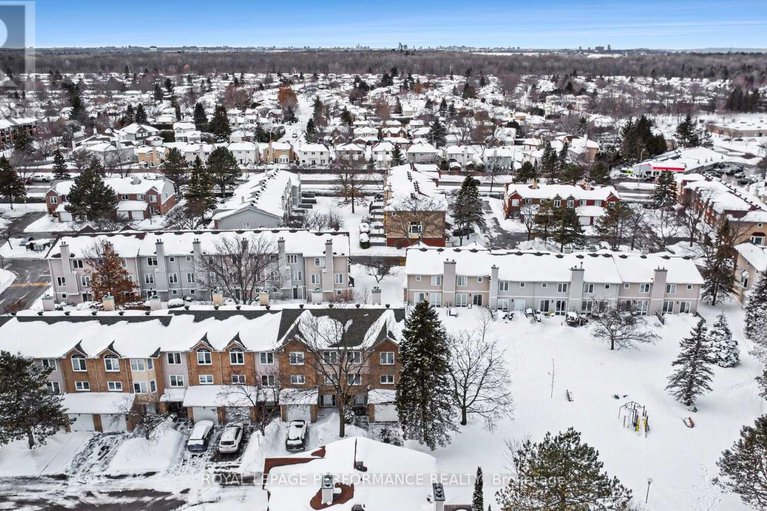 29397617/1931-ashmont-street/chapel-hill/ottawa/ontario/K1C7B9_36