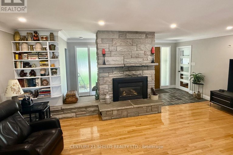 28438188/14-robin-road/long-sault/south-stormont/ontario/K0C1P0_11