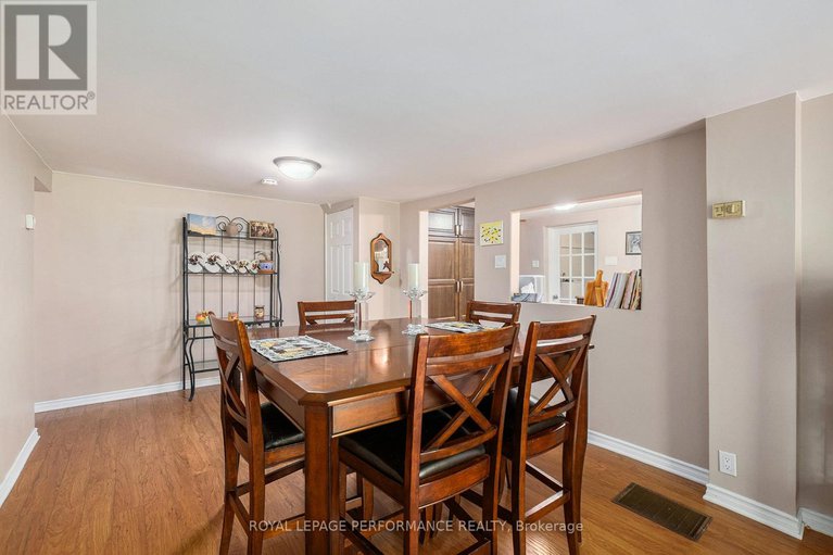 28244627/3383-champlain-street/clarencerockland-twp/clarence-rockland/ontario/K0A1E0_20