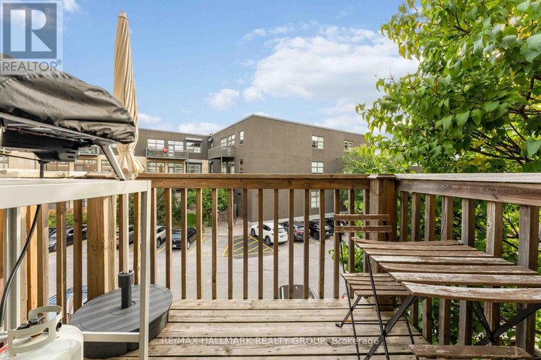 28873481/330-boudreau-street/vanier/ottawa/ontario/K1L0A7_30