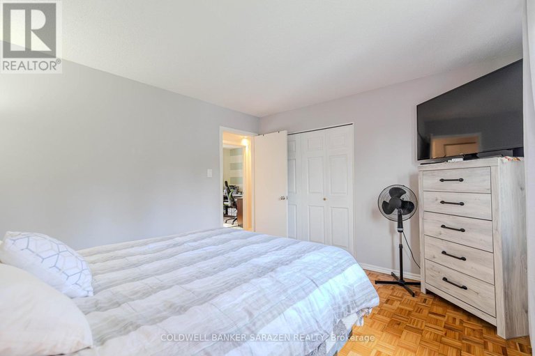 29006126/6535-rideau-valley-drive-n/manotick-south-to-roger-stevens/ottawa/ontario/K4M1B3_22
