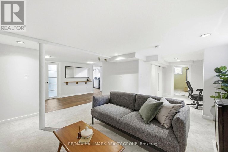 29404506/340-cunningham-avenue/alta-vistafaircrest-heights/ottawa/ontario/K1H6B4_34