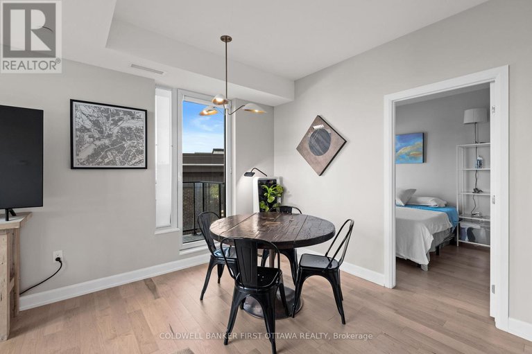 28877200/303-10-rosemount-avenue/hintonburg/ottawa/ontario/K1Y4G9_14