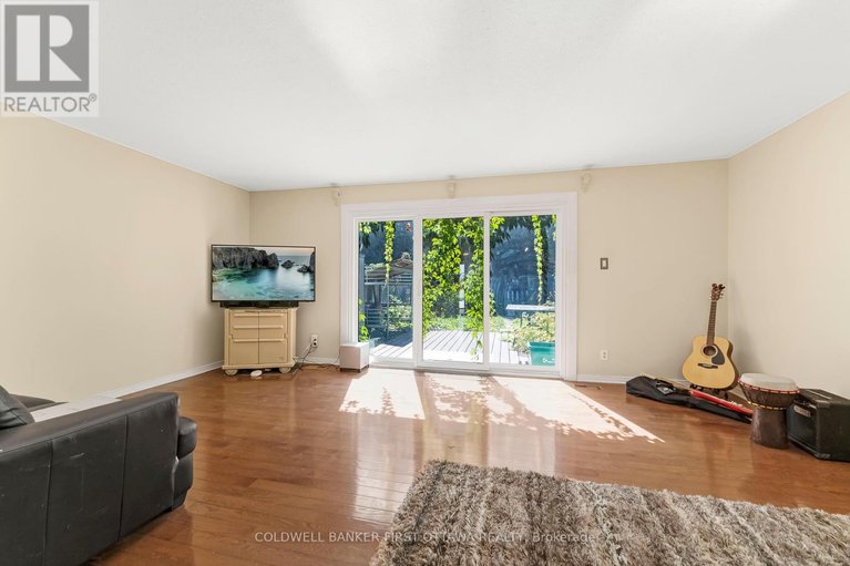28744681/22-monterey-drive/leslie-park/ottawa/ontario/K2H7A6_10
