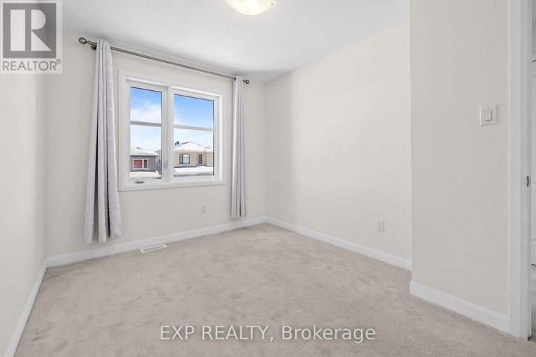 29361878/116-maynooth-court/half-moon-bay/ottawa/ontario/K2J6Y4_19