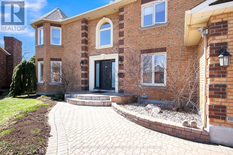 28224852/19-campfield-court/pineglencountry-place/ottawa/ontario/K2E7X8_4