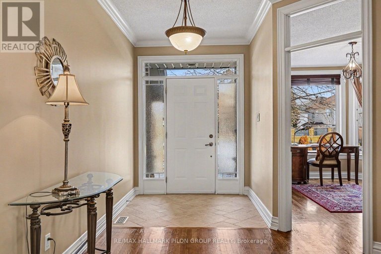 29503146/163-copperwood-street/convent-glen-north/ottawa/ontario/K1C7S3_12