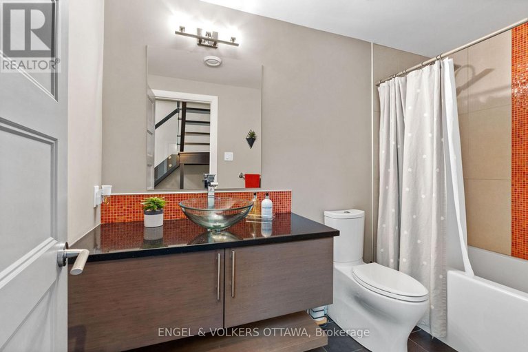 28704633/108-edith-margaret-place/huntley-ward-north-east/ottawa/ontario/K2W1A8_35