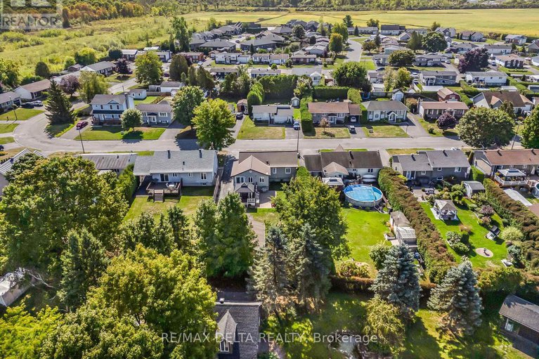 28996964/65-bernard-crescent/lorignal/champlain/ontario/K0B1K0_36