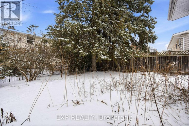 29496832/46-charkay-street/borden-farmstewart-farmcarleton-heightsparkwood-hills/ottawa/ontario/K2E5N4_34