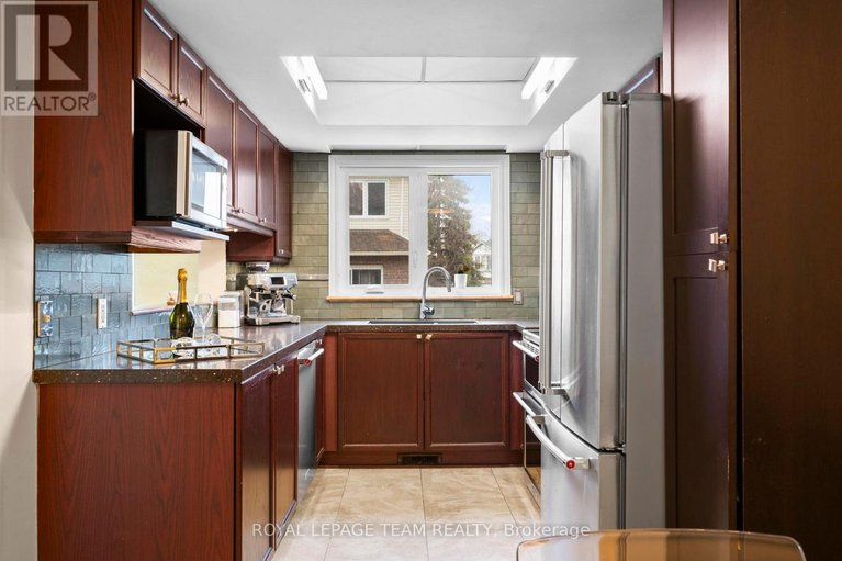 29614827/152-hunterswood-crescent/hunt-club-park/ottawa/ontario/K1G5W1_14