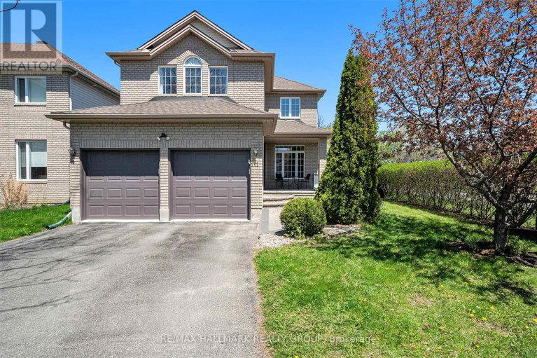 28376859/171-allanford-avenue/hunt-club-parkgreenboro/ottawa/ontario/K1T3Y4_2